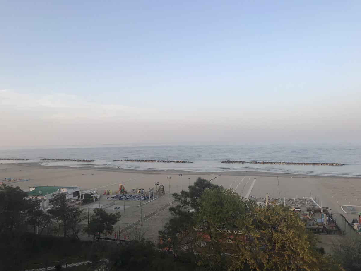 Hotel Mirage 리도 디 클라세 외부 사진